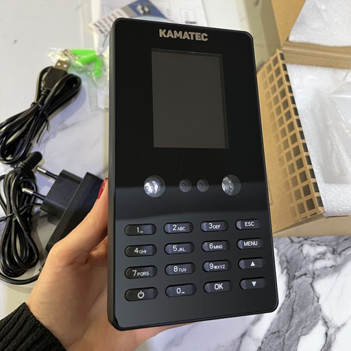 نظرات دستگاه کنترل تردد