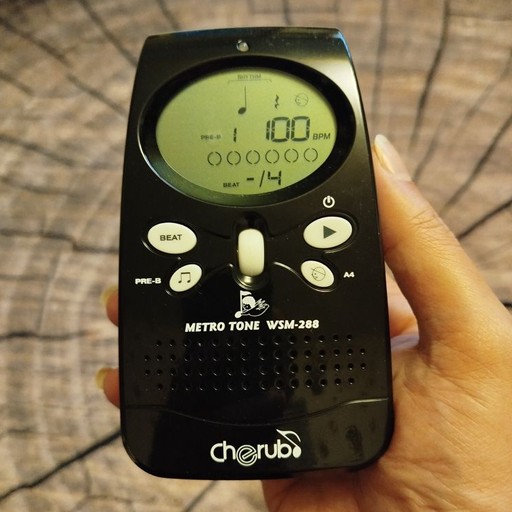 نظرات مترونوم و تیونر