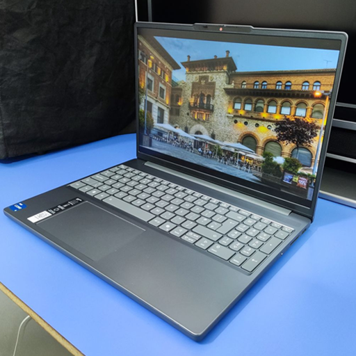 نظرات لپ تاپ