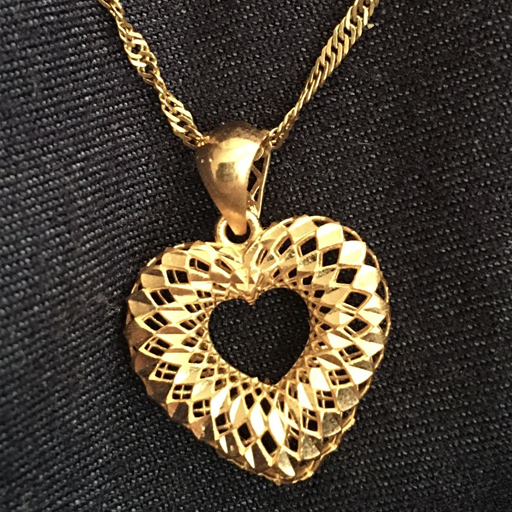 نظرات آویز طلا زنانه